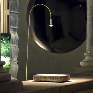Bodenlampe