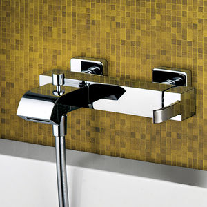 Einhebelmischer für Badewanne