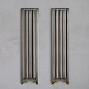 elektrischer Heizkörper / Stahl / Vorderseite aus Hartglas / modern