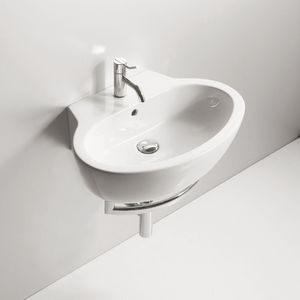 Wand-Waschbecken / oval / Keramik / modern