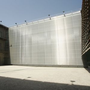 Gewobenes Metall / für Fassaden