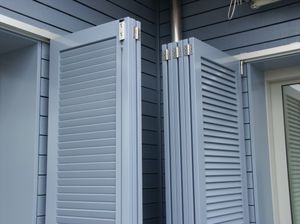 Scharnier für Schiebe-Fensterladen