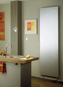 Heißwasser-Heizkörper 1
