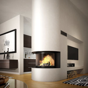 Geschlossene Feuerstelle / Holz
