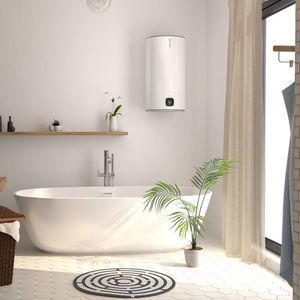 elektrischer Warmwasserbereiter 1