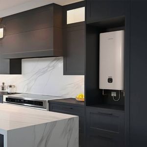 elektrischer Warmwasserbereiter 1