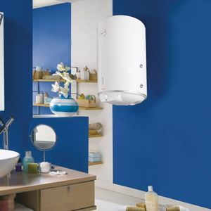 elektrischer Warmwasserbereiter 1