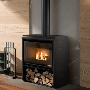 Holz-Kaminofen 1