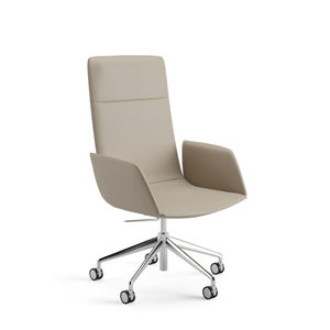 moderner Chefsessel