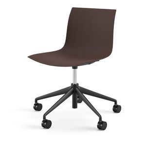 moderner Stuhl 1