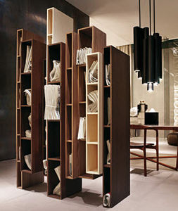 Modul-Bibliothek / originelles Design / Holz