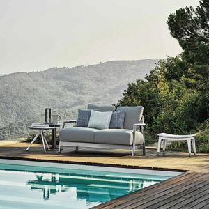 kompaktes Sofa 1