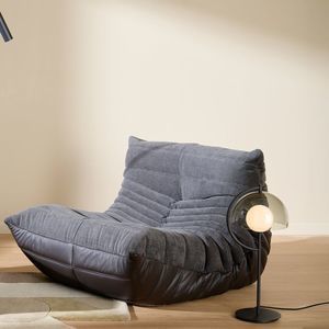 moderner Kaminsessel 1
