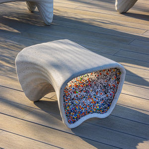 Design-Couchtisch