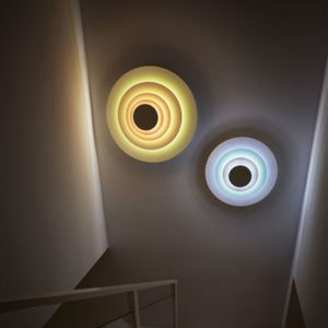 moderne Wandleuchte 1
