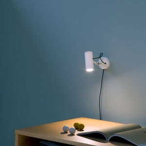 moderne Wandleuchte 1