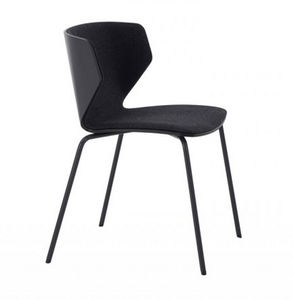 moderner Stuhl 1