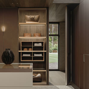 Modul-Kleiderschrank