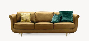 klassisches Sofa