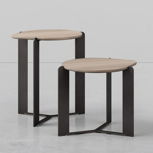 Holz-Beistelltisch 1