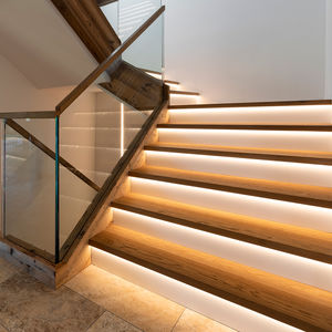gerade Treppe