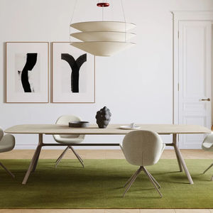 Esstisch / organisches Design