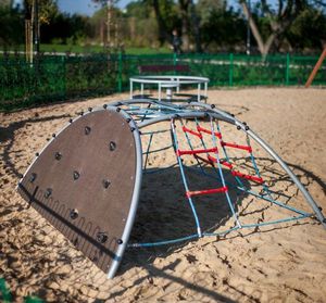Klettergerüst für Spielplätze