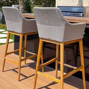 moderner Barhocker