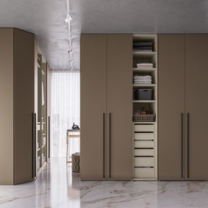Modul-Kleiderschrank