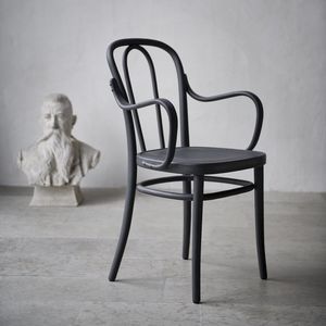 klassischer Stuhl 1