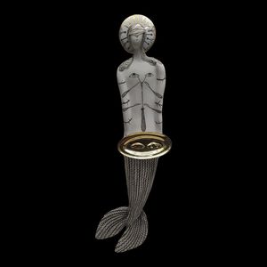 Porzellan-Skulptur 1