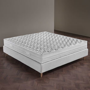 Doppelbett-Matratze 1