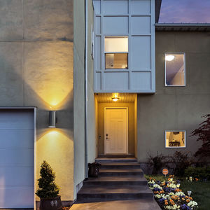 moderne Wandleuchte 1
