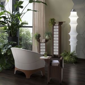 hohes Sideboard