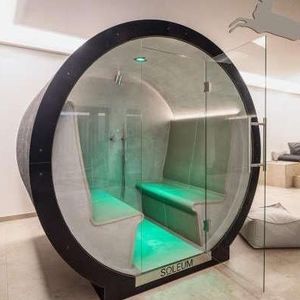 Dampfbad mit integrierter Dusche
