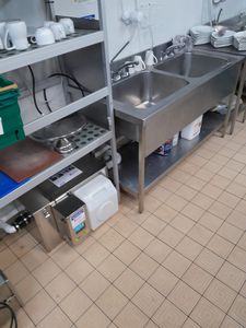 freistehender Fettabscheider