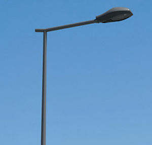 Tragarm für Straßenlaternenpfähle / pulverbeschichteter Stahl