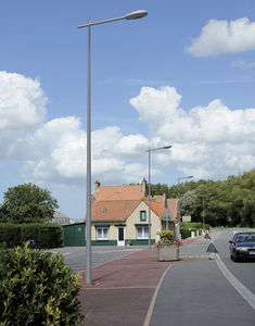 Tragarm für Straßenlaternenpfähle / pulverbeschichteter Stahl