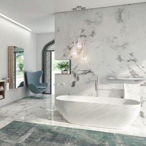 ovale Badewanne