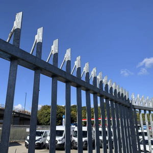 Zaun / geschweißter Maschendraht 1