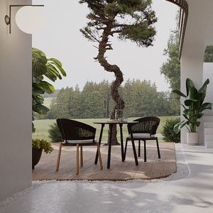 moderner Gartenstuhl
