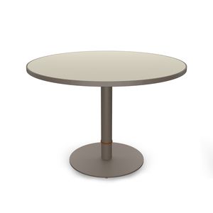 Design-Esstisch