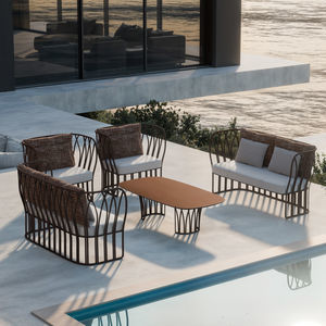 Design-Couchtisch