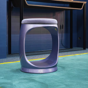 moderner Hocker