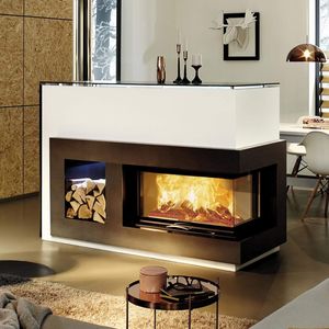Geschlossene Feuerstelle / Holz