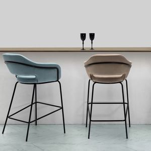 moderner Hocker