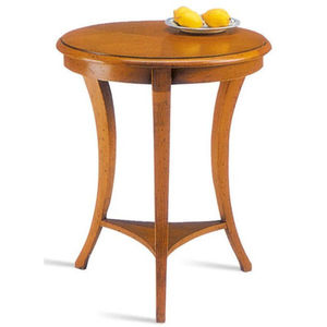 klassischer Lampentisch