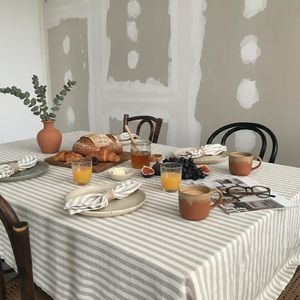 Leinen-Tischdecke