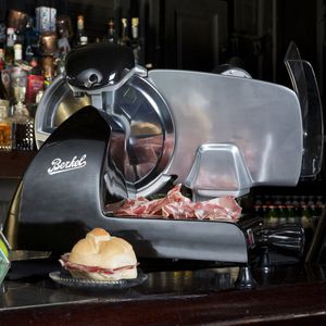 Lebensmittel-Schneidemaschine / für Fleisch- und Wurstwaren
