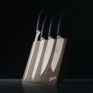 Küchenmesser mit Kunststoffgriff